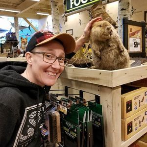 Meet your Posher, Chrissy